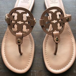 LIKE NEW Tory Burch Millers Size 10
